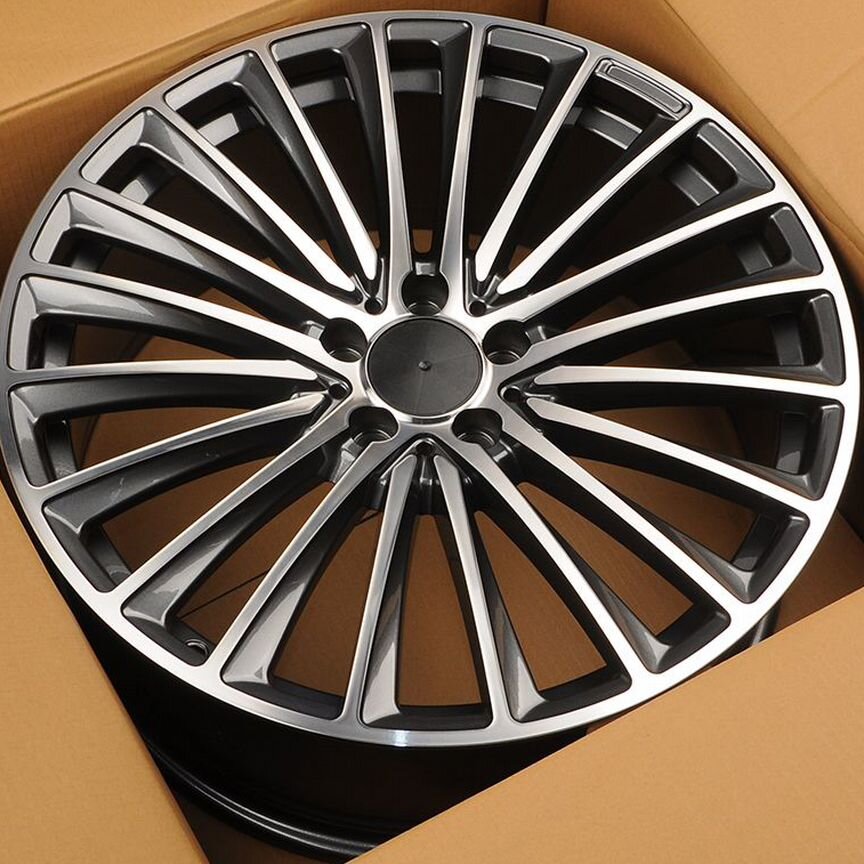 Диски на Mercedes C-класс W203,204,205, E- W211,212,213 Powcan BK5909 9x19/5x112 D66.6 ET43 GMF лито