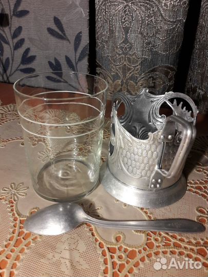 Подстаканник с ложкой и стаканом