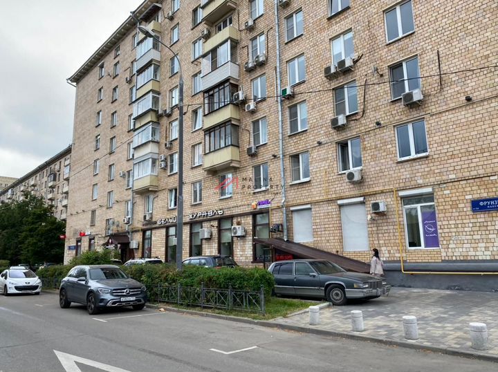 Продам торговое помещение, 247 м²