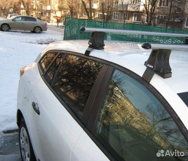 Багажник на крышу для Renault Megane3 08-16г