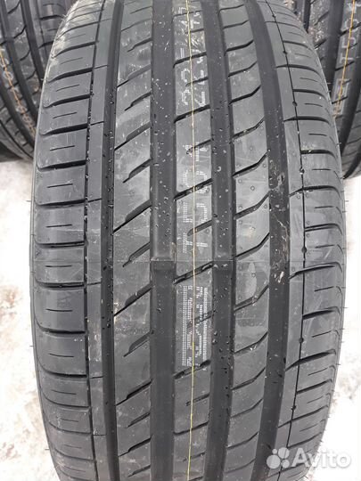 Nexen N'Fera SU1 235/55 R19