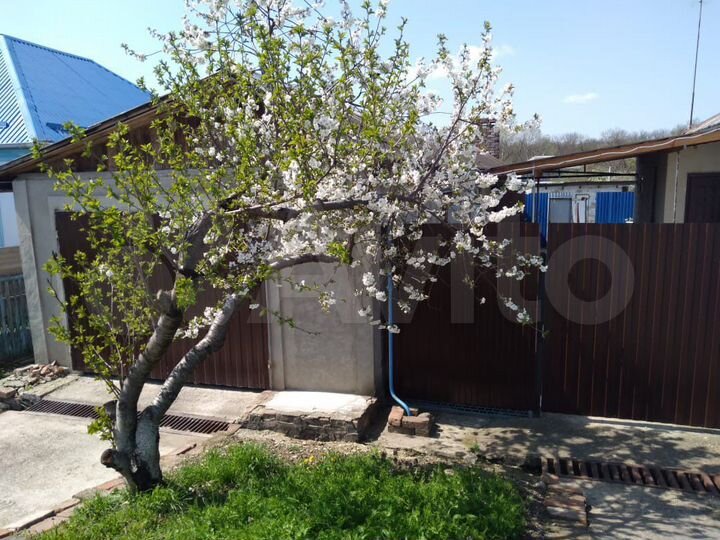 Дом 63 м² на участке 20 сот.