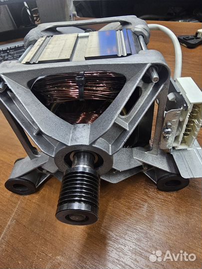 Двигатель Dexp 11002011004057 Б/у