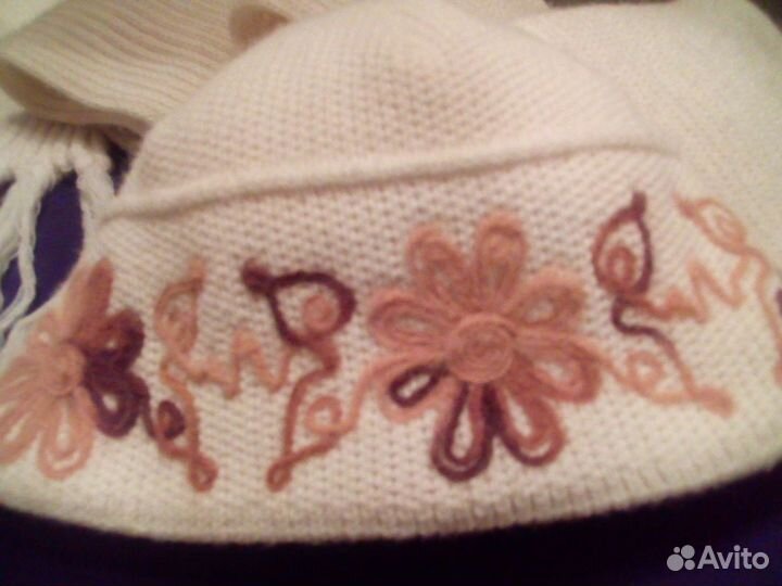 Комплект шапка и шарф женский новый