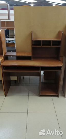 Б-2 Стол компьютерный с полкой 20617