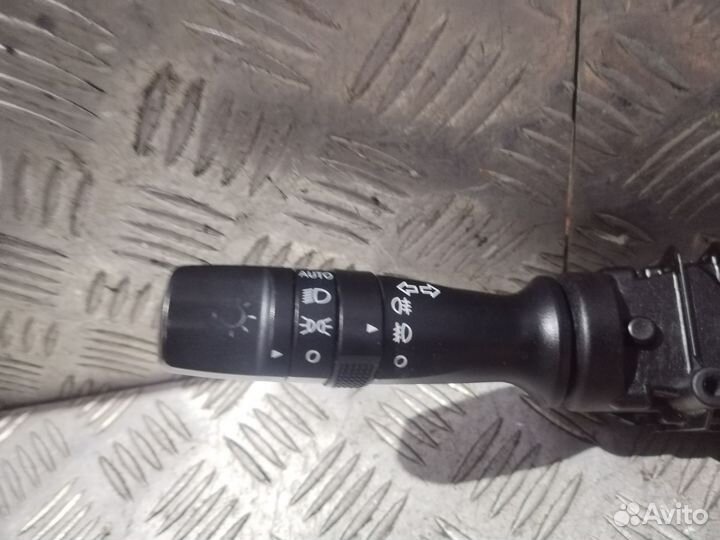 Переключатель подрулевой левый Hyundai IX35