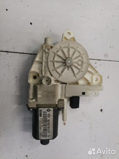 Мотор стеклоподъемника задний правый Renault