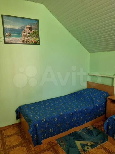 Комната 11 м² в 2-к., 2/2 эт.