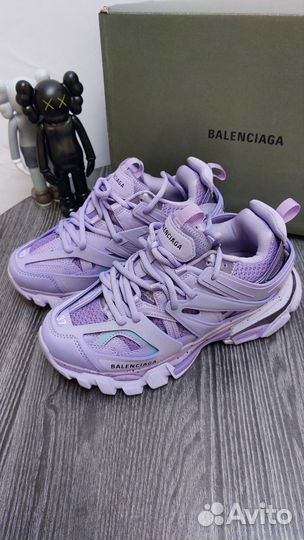 Balenciaga Track 1