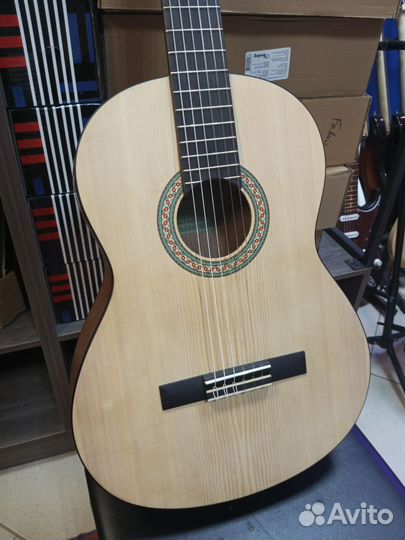 Yamaha c40m гитара новая