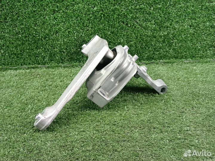 Опора двигателя (подушка двс) Audi A3 8V