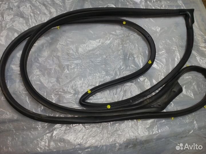 Элементы передней правой двери, Rav4 2014г