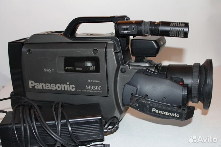 Видеокамера Panasonic 9500