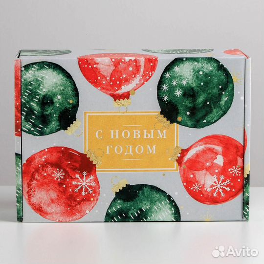 Коробка подарочная новогодняя