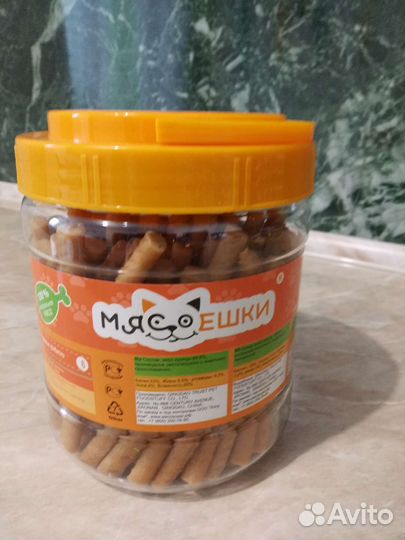 Лакомства для собак и кошек мясоешки