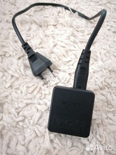 Зарядное устройство sony
