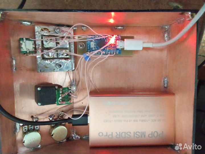 Приемник POP MSI SDR Pro SDR 10–2 ггц