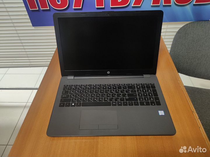 Ноутбук HP / core i3 / как новый / рассрочка