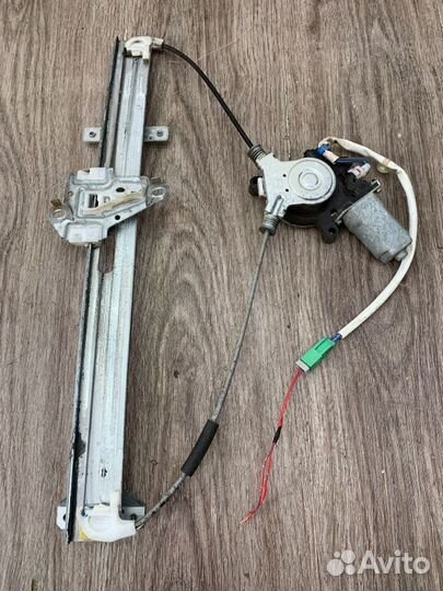 Стеклоподъемник передний левый Honda Jazz хетчбэк