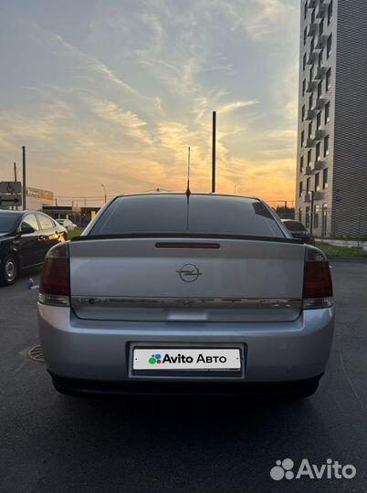 Opel Vectra 1.8 МТ, 2002, 322 000 км