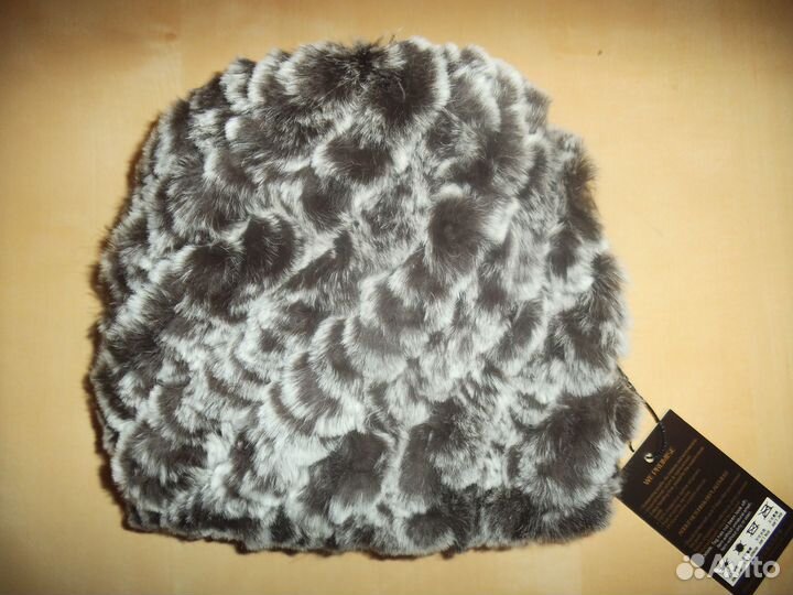 Шапка зимняя меховая женская