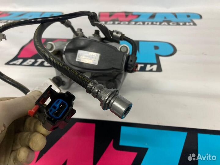 Суппорт тормозной задний левый Tesla Model 3