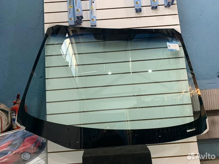 Лобовое стекло Hyundai i20