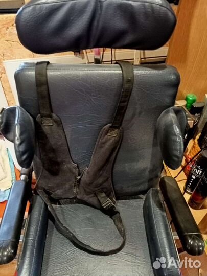 Кресло инвалидное