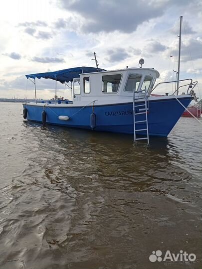 Прогулки по Волге на катере