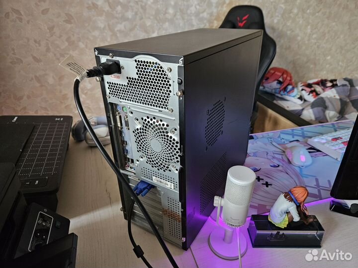 Офисный компьютер