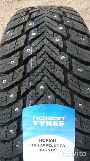 Nokian Tyres Hakkapeliitta 10p SUV 275/40 R20 и 315/35 R20 110T