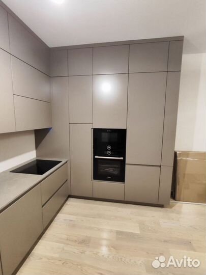 Кухня угловая модульная на заказ