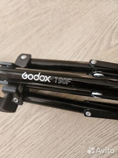 Стойка Godox 190F
