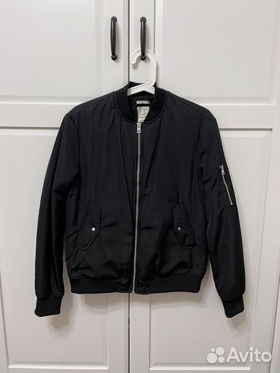 Бомбер женский Zara