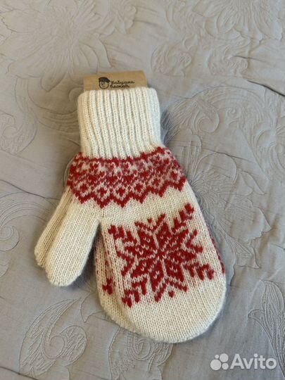 Варежки шерстяные новые