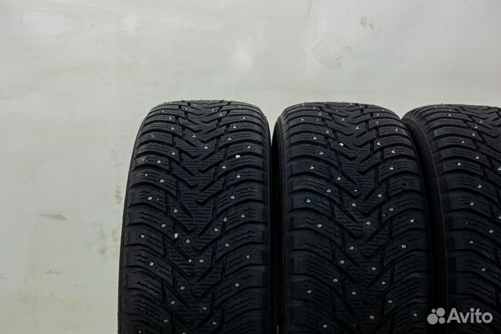 Nokian Tyres Hakkapeliitta 8 SUV 235/55 R20 102T