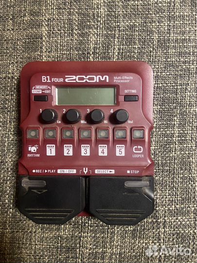 Zoom b1 four