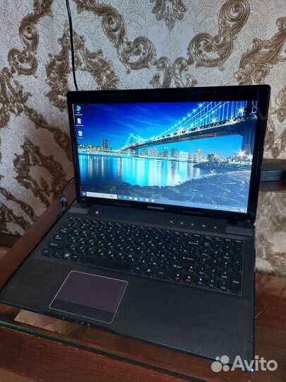 Lenovo z575