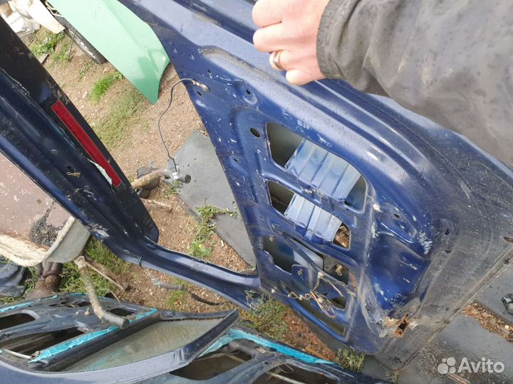 Крышка багажника на сузуки вагон R