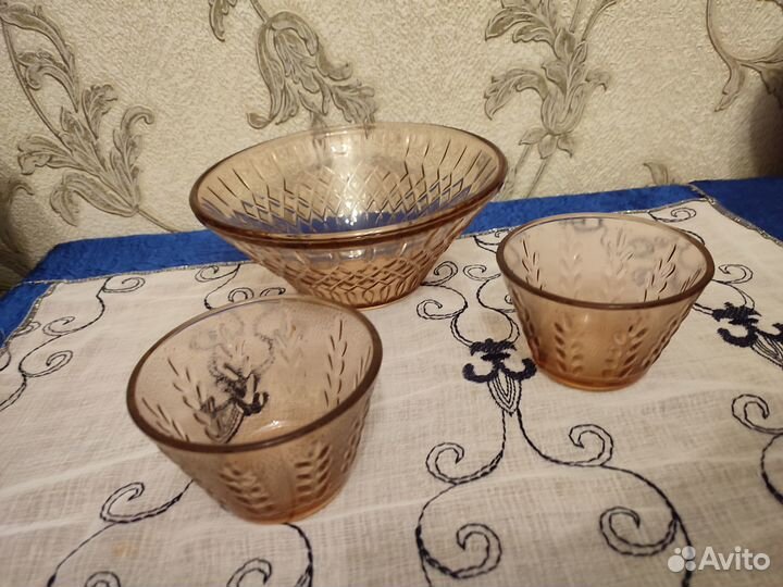 Блюда и салатники из карамельного стекла