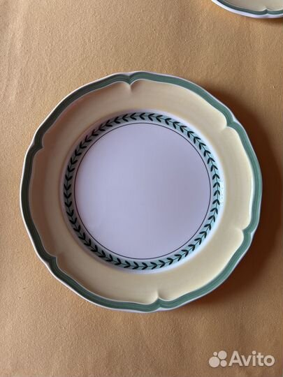 Блюдо фарфор