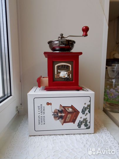 Кружка, кофемолка, френч пресс.Доска. Новое