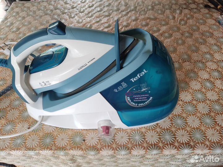 Утюг с парогенератором tefal