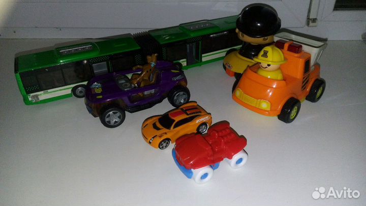 Набор машинок