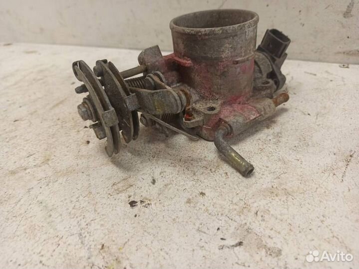 Дроссельная заслонка 16114AA823