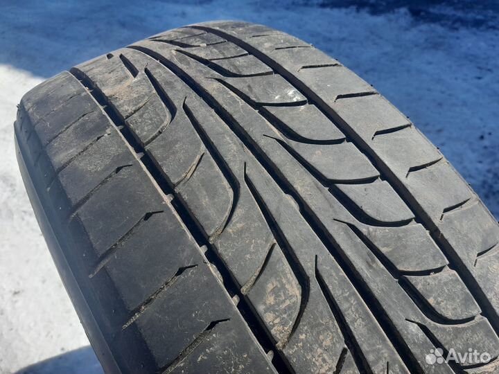 Firestone Firehawk Wide Oval AS 215/60 R16