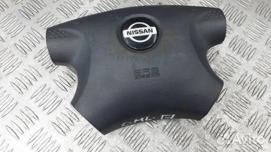 Подушка безопасности водителя nissan almera N16 (D