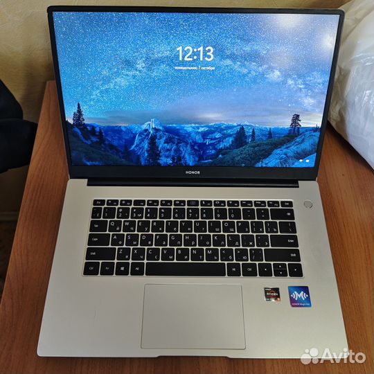 Honor MagicBook 15, AMD Ryzen 5 5500U, 8/512 гб