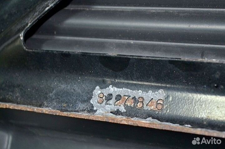 Крыло переднего моста, переднее правое volvo FH (0