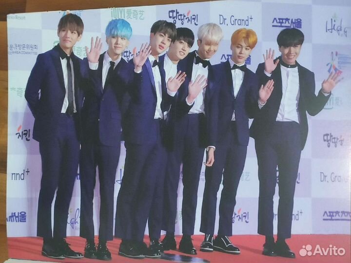 Постеры BTS